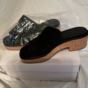 NWT Vince maddy black suede slides